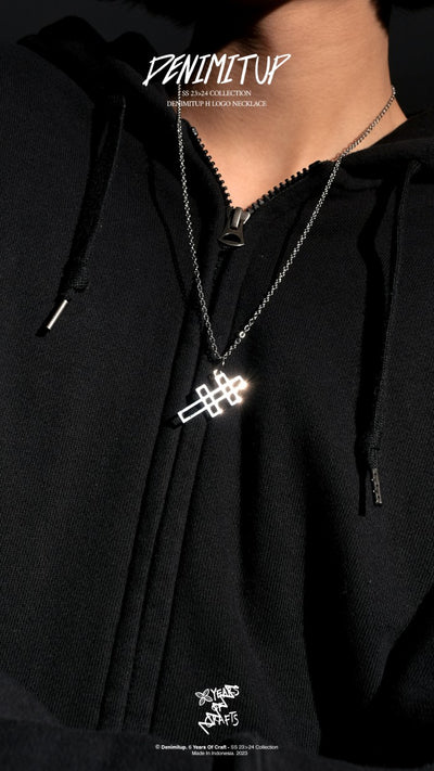 Denimitup - H logo necklace - Topi