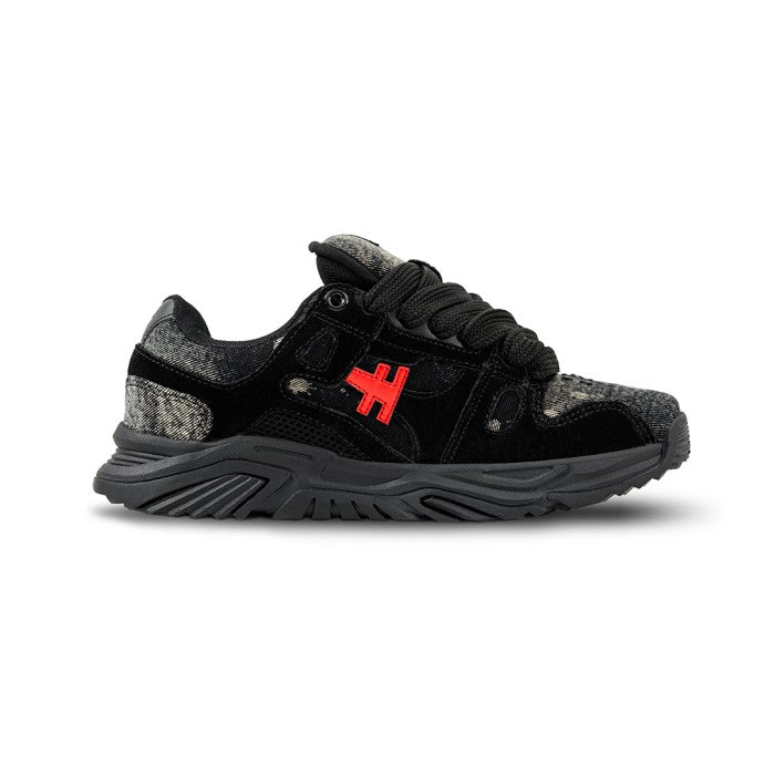 H Apex Denimitup - Blazing Coal Black - Sepatu Pria