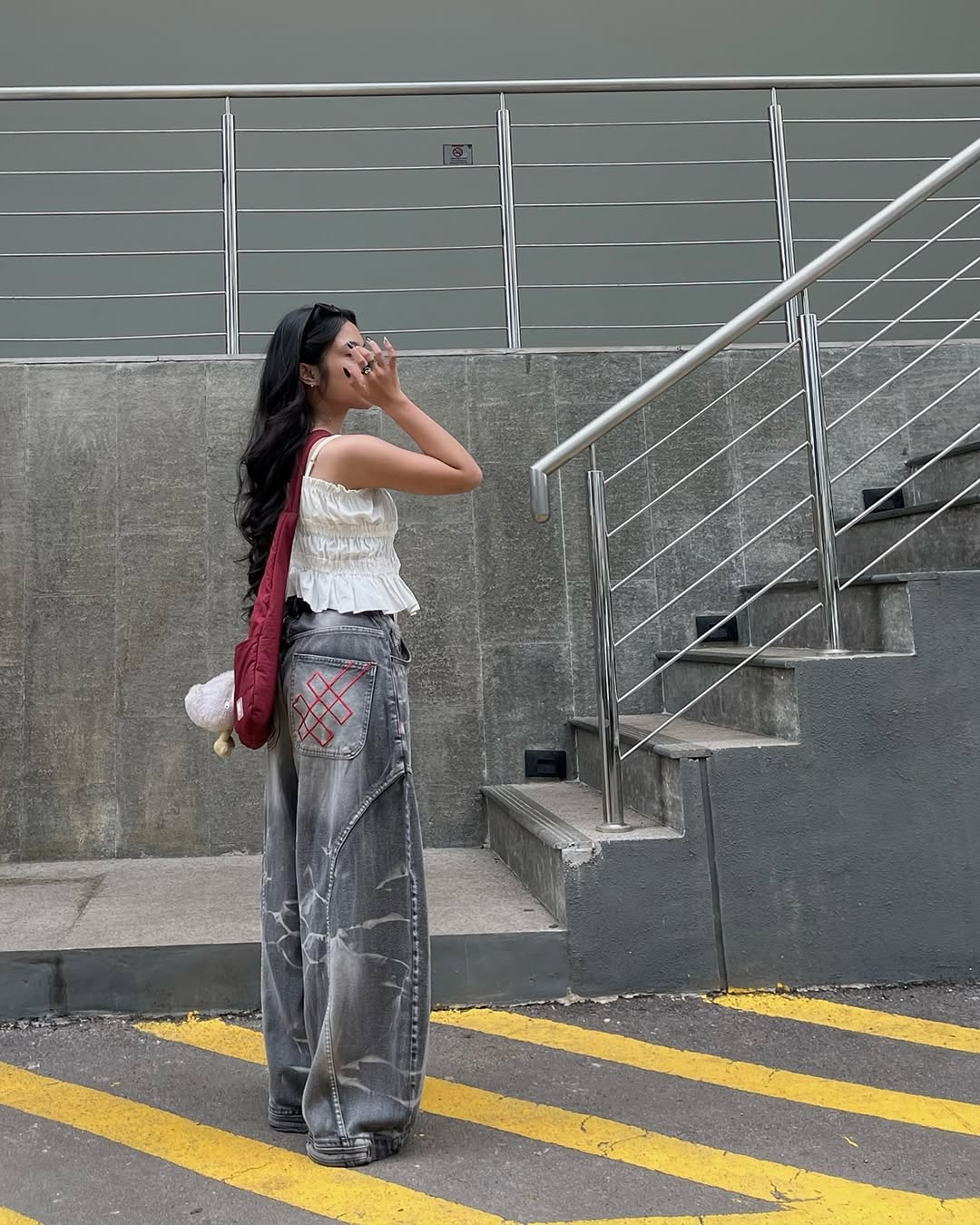 A1 Low Waist Wide Barrel Ladies Jeans - Titanium Grey