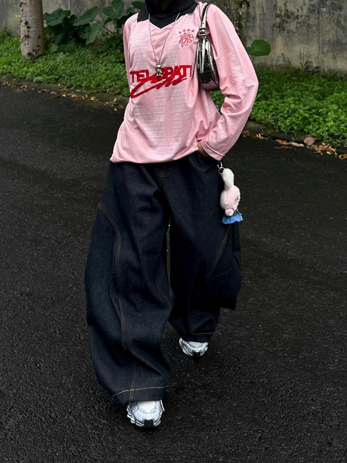 A1 Low Waist Wide Barrel Ladies Jeans - Raw Denim